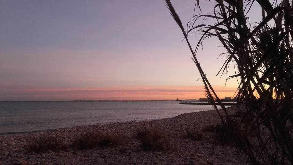Mediterrania Marina Sagunto Rom bilde